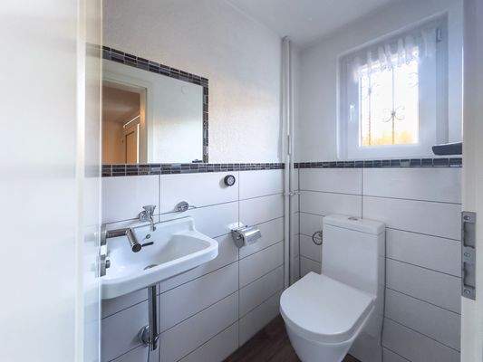 Gäste WC beim Hauseingang