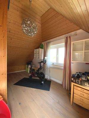 DG - Zimmer 4, z.B. Schlafzimmer - Bild 1