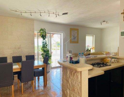 Die Hauptwohnung ist eine wahre Wohlfühl-Oase