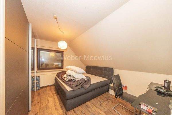 3442 Schlafzimmer DG MFH