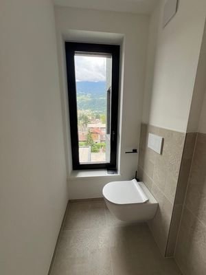 Ploseblick-Brixen-Wohnanlage-Penthouse-Luxus-Neubau-Stadt-Zentrum-Bergsicht-Ploseblick-Bressanone-complesso residenziale-attico-lusso di nuova costruzione-centro città-vista sulle montagne