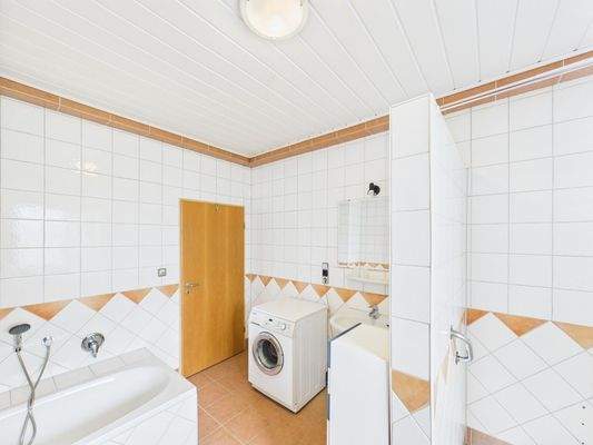 CAM03784G0-PR0076-STILL016