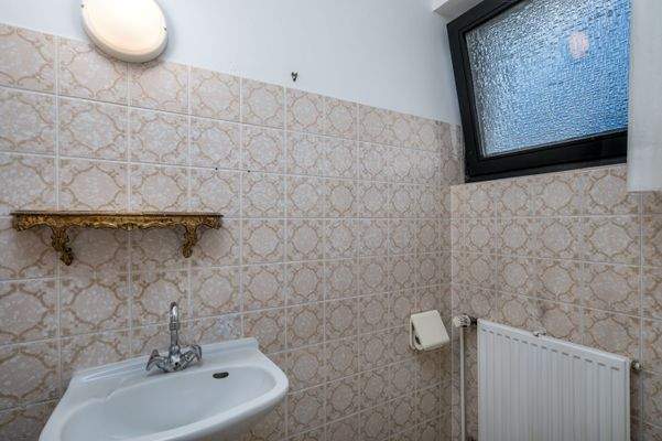 Erdgeschoss - Gäste-WC