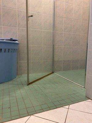 Dusche EG mit Fußbodenheizung