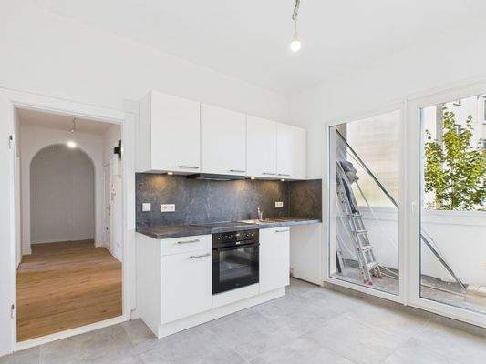 Küche mit Balkon - Lütt Immobilien - Kiel