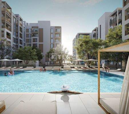 Apartments with Beach Access and Infinity Pool in Dubai Creek