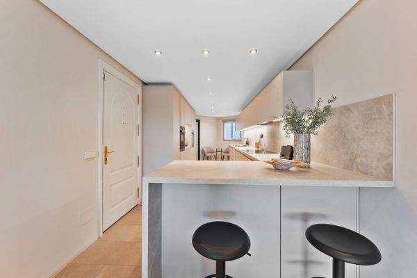 Kitchen in apartment in Bendinat 3