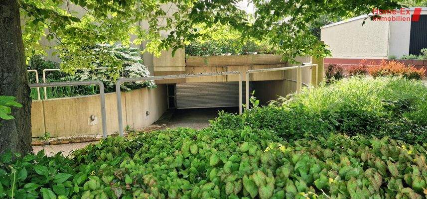 Tiefgarage Tor 2 - Sperber Str