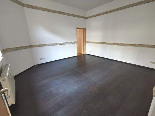 großes Wohnzimmer.jpg