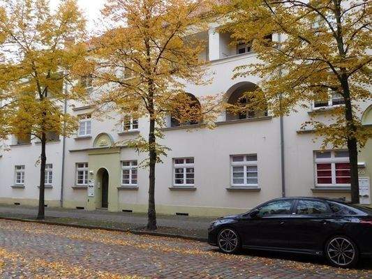 Gegenüberliegende Bebauung