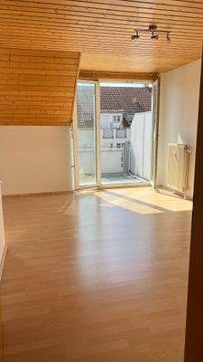 Blick vom Flur Richtung Balkon