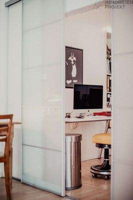 WH_Eingang ins Büro