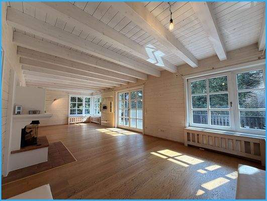 hell und lichtdurchflutet