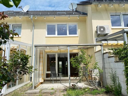 Südgarten mit Terrasse