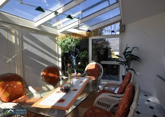 KUNDL - Einfamilienhaus - Wintergarten mit Front-Beschattung