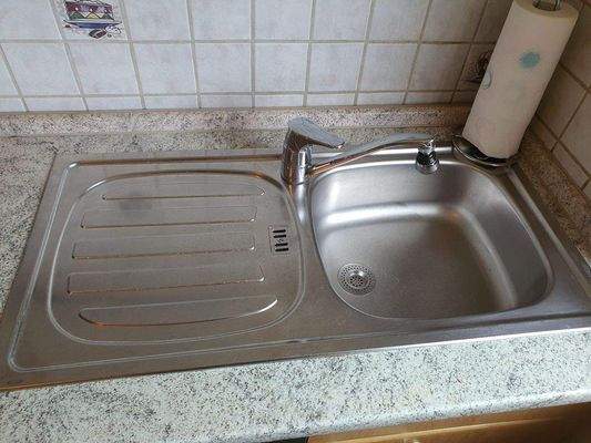 Gepflegte EBK mit Markengeräte