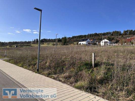 Bauplatz Straßenansicht Nr. 2