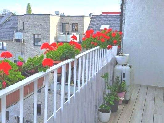 noch 1 von 7 Balkone