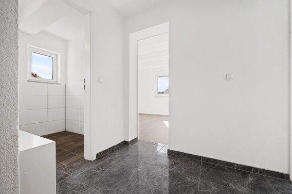 1. OG (rechts) | Flur 