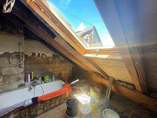 Bad 2. OG (noch zu renovieren) 