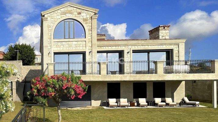 Specially Designed Stone-Coated Home with Pool in Çeşme