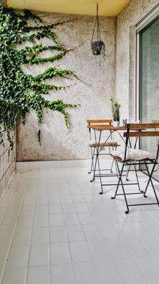 Balkon Wohn-Schlafzimmer