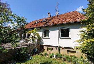 seitlicher Blick auf die Terrasse