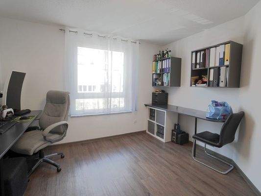 Büro/Kinderzimmer 2