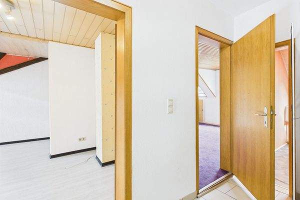 54430 Oberwesel – Rheinstraße 2 – 2. OG