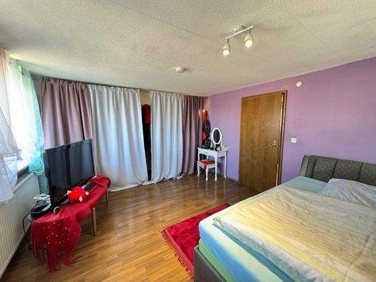 Arbeits-, Gäste-, Kinderzimmer DG 