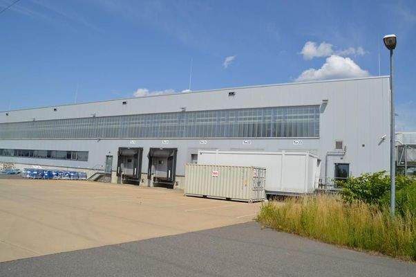 DS 802 - Anbau Logistik