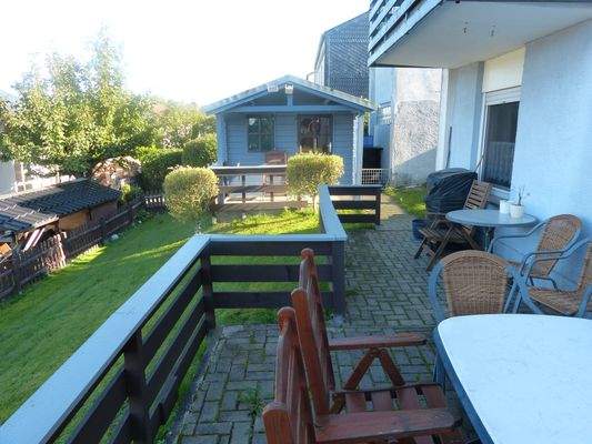 Terrasse/Gartenhaus