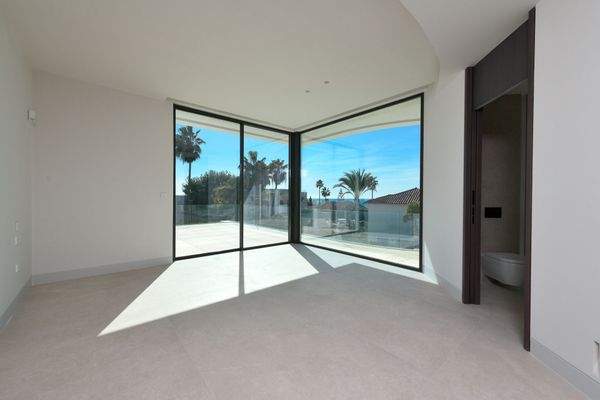 Photo: Villa in Marbella East