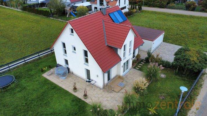 WhatsApp Image 2025-10-20 at 10.36.49 (1)