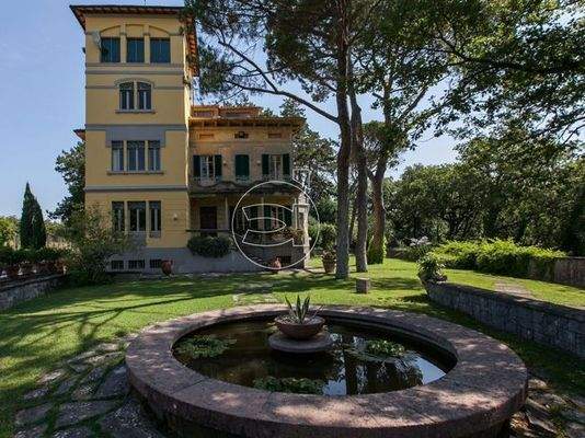 Imposante Villa mit Panoramablick | Arezzo