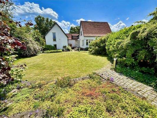 Blick aus dem Garten