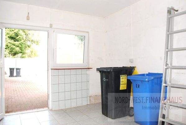 Abstellraum an der Garage