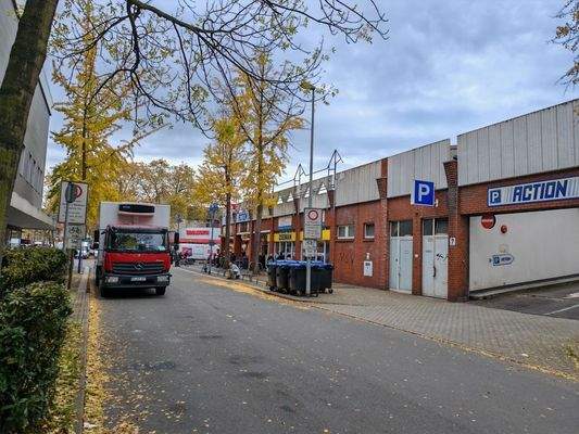 Straße Süd-West-Richtung