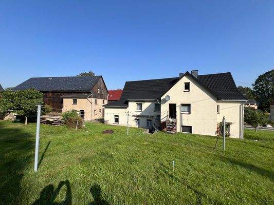 Ansicht Haus und Scheune Hofseits