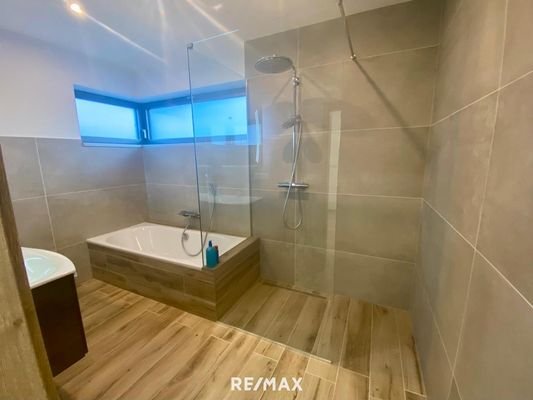 OG Badezimmer