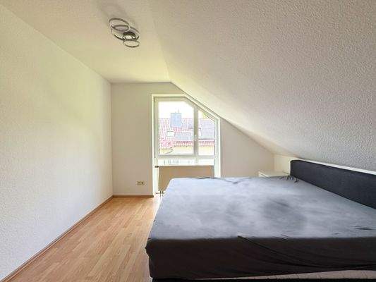 Schlafzimmer 3ZKB_DG