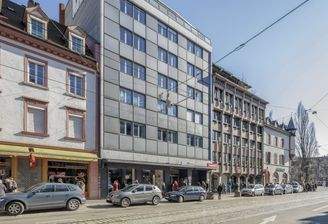 Außenansicht von der Kaiser-Joseph-Straße