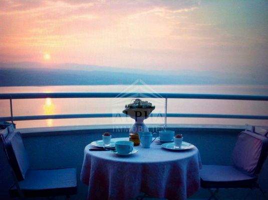 Balkon_Wohnung im 2.OG (2)