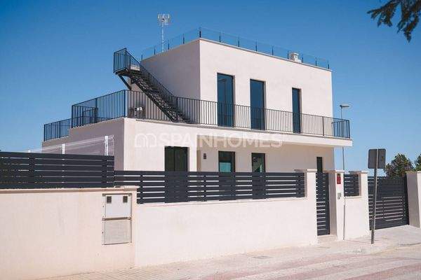 Stunning Polop House with Private Pool & Garden Retreat