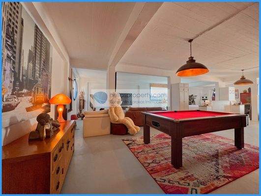 c5ec0e0ec37a4730b3e015a9808069a7-original