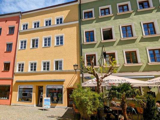 Gelbes Altstadthaus (Wohnung im 1. OG)