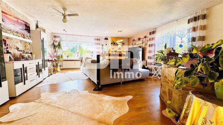 EG Wohnbereich 1 / Kamin