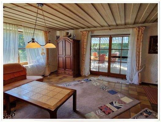 Wohnzimmer nach Süd und West