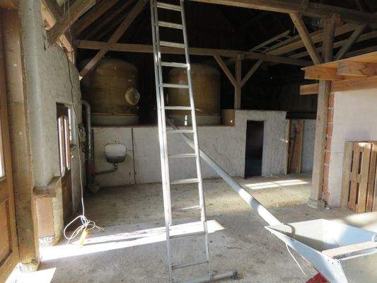 Futter- und Heulager    