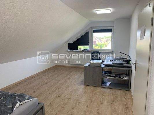 Kinderzimmer 2 :Büro